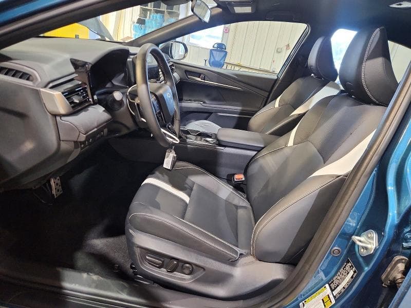2026 TOYOTA CAMRY SE 7