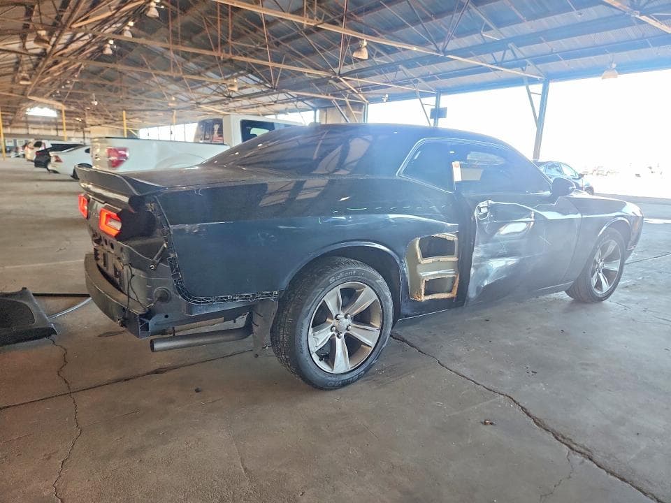 2019 DODGE CHALLENGER SXT 3