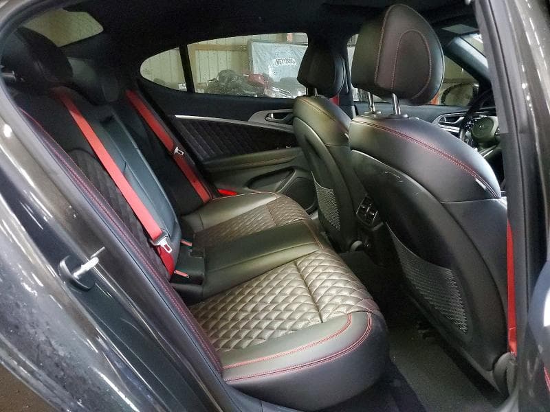 2023 GENESIS G70 BASE 10