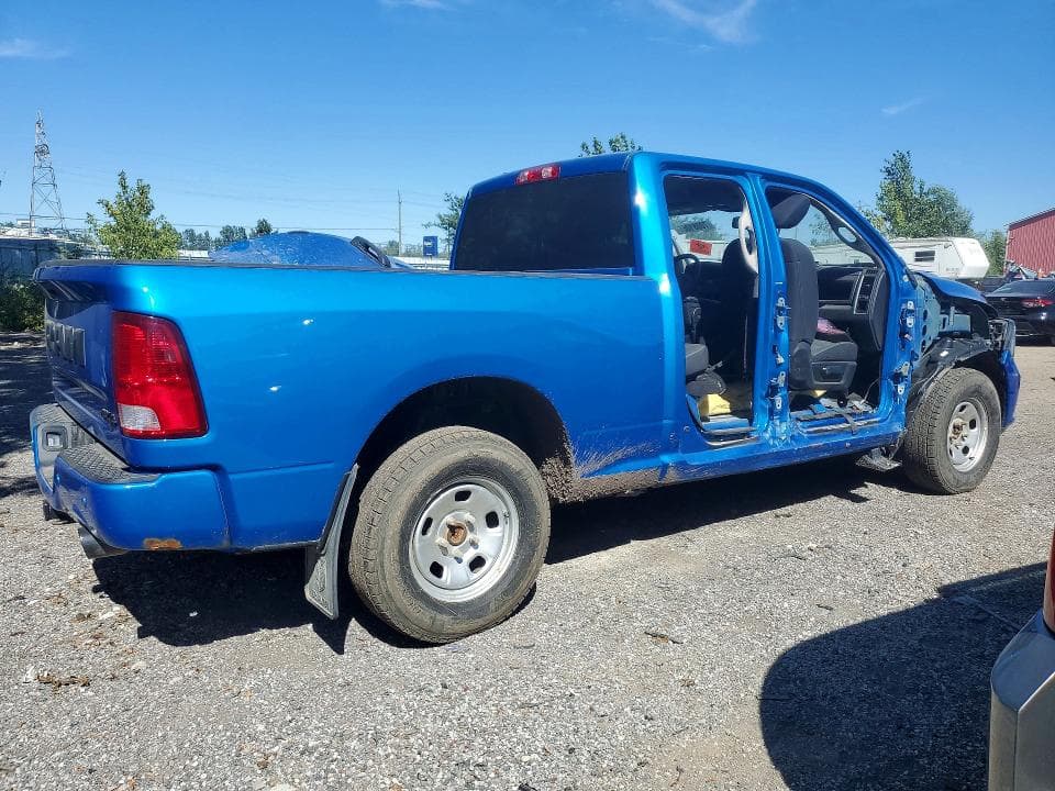 2022 RAM 1500 CLASSIC TRADESMAN 3