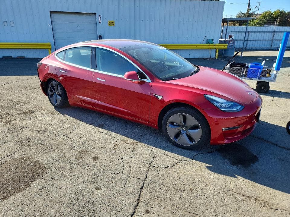 2018 TESLA MODEL 3 4