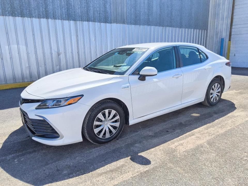 2021 TOYOTA CAMRY LE - 1