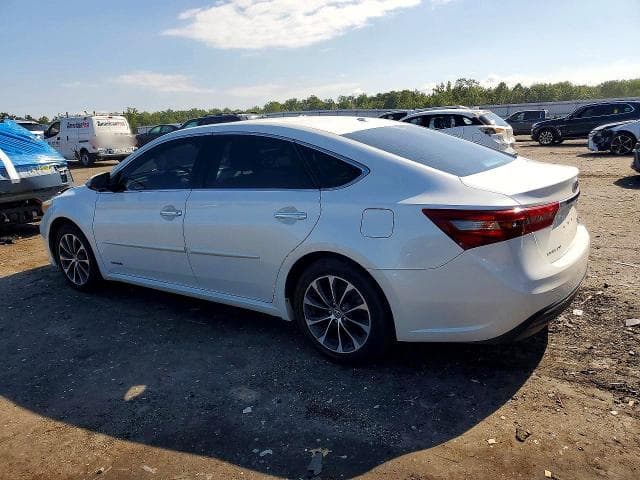 2018 TOYOTA AVALON HYBRID XLE PREMIUM 2