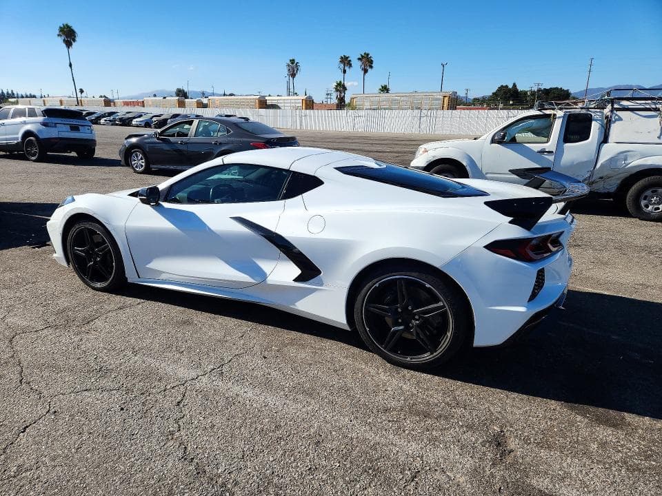 2025 CHEVROLET CORVETTE STINGRAY 1LT 2