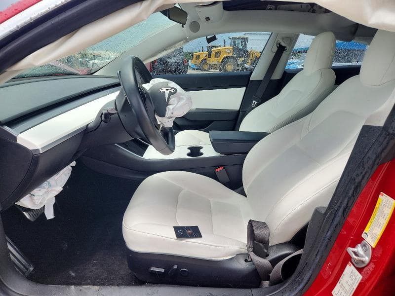 2018 TESLA MODEL 3 7