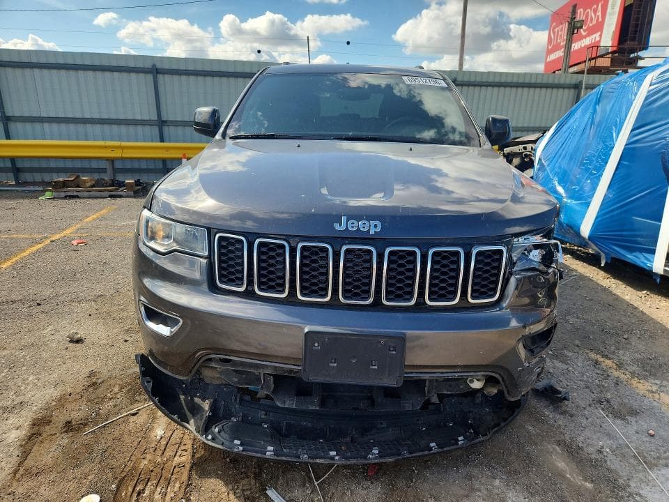 2017 JEEP GRAND CHEROKEE LAREDO 5