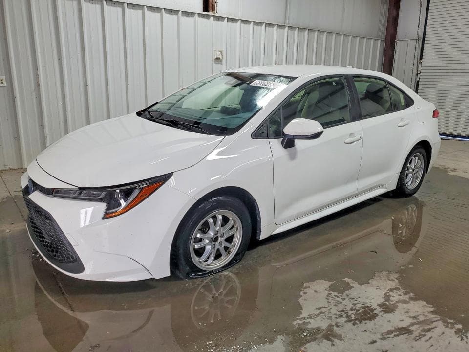 2022 TOYOTA COROLLA LE - 1