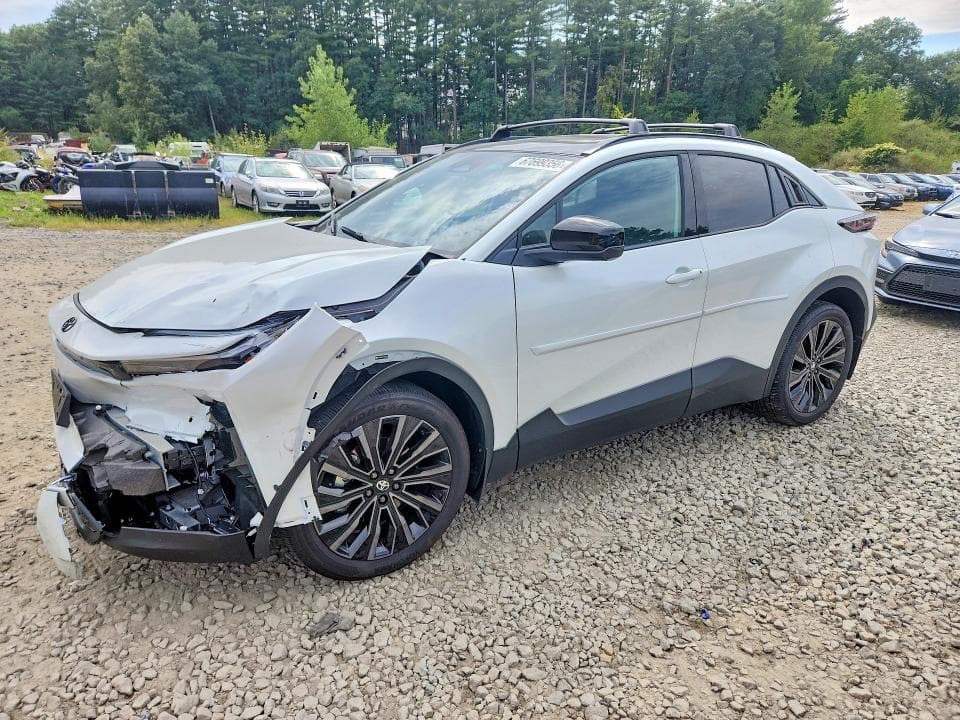 2026 TOYOTA C-HR XSE