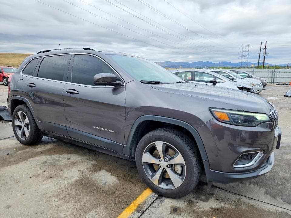 2019 JEEP CHEROKEE LIMITED 4