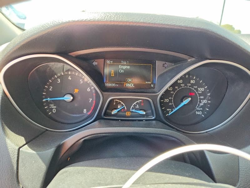 2017 FORD FOCUS SE 9
