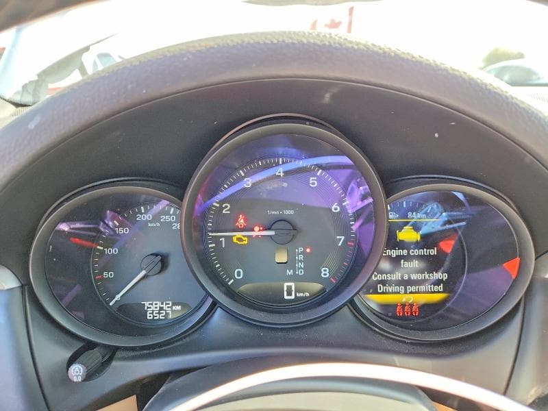 2022 PORSCHE MACAN 9