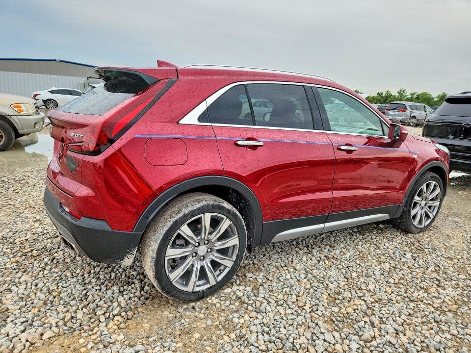 2019 CADILLAC XT4 PREMIUM LUXURY 3