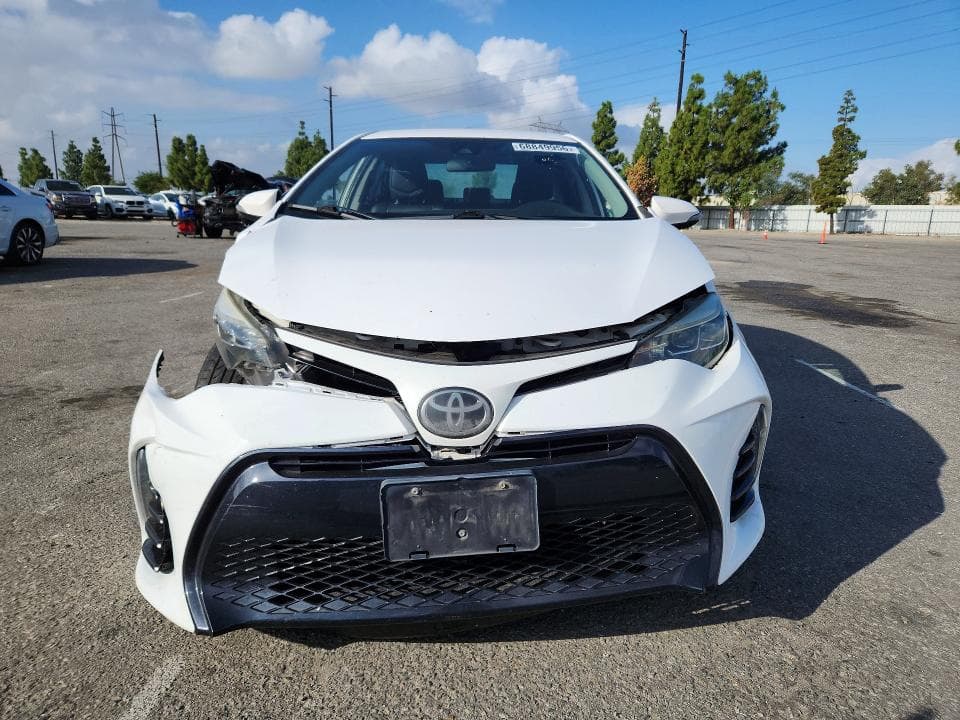 2017 TOYOTA COROLLA SE 5