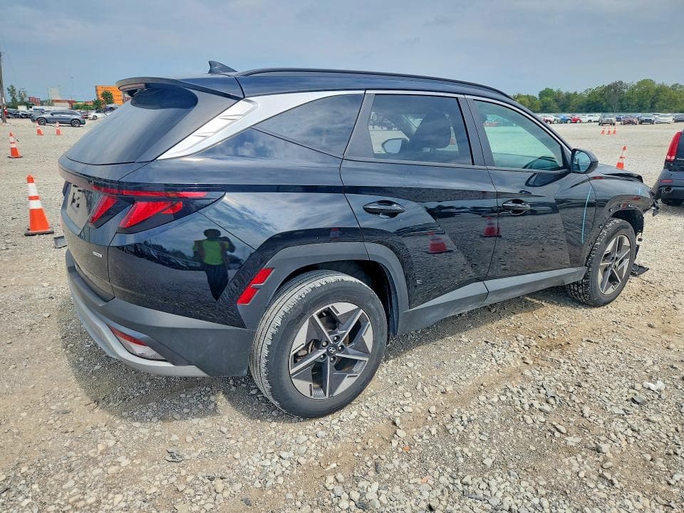 2025 HYUNDAI TUCSON SEL 3