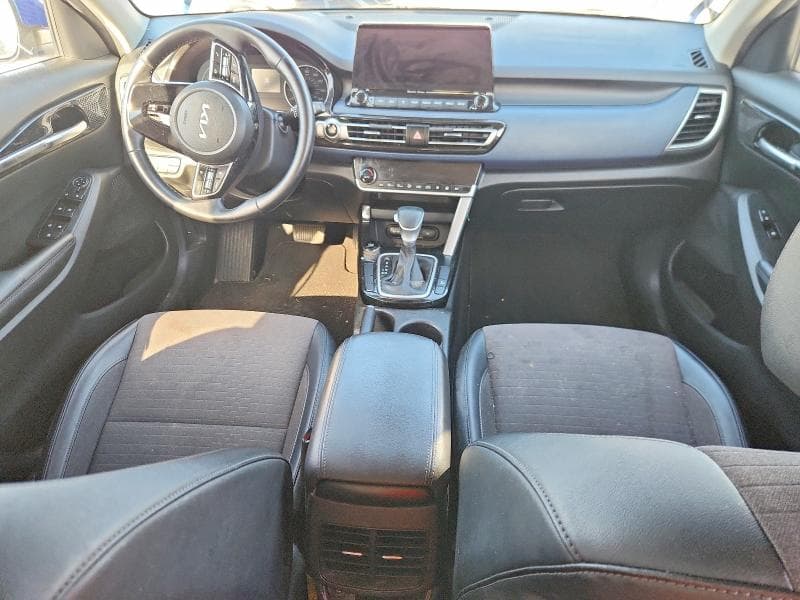2023 KIA SELTOS S 8