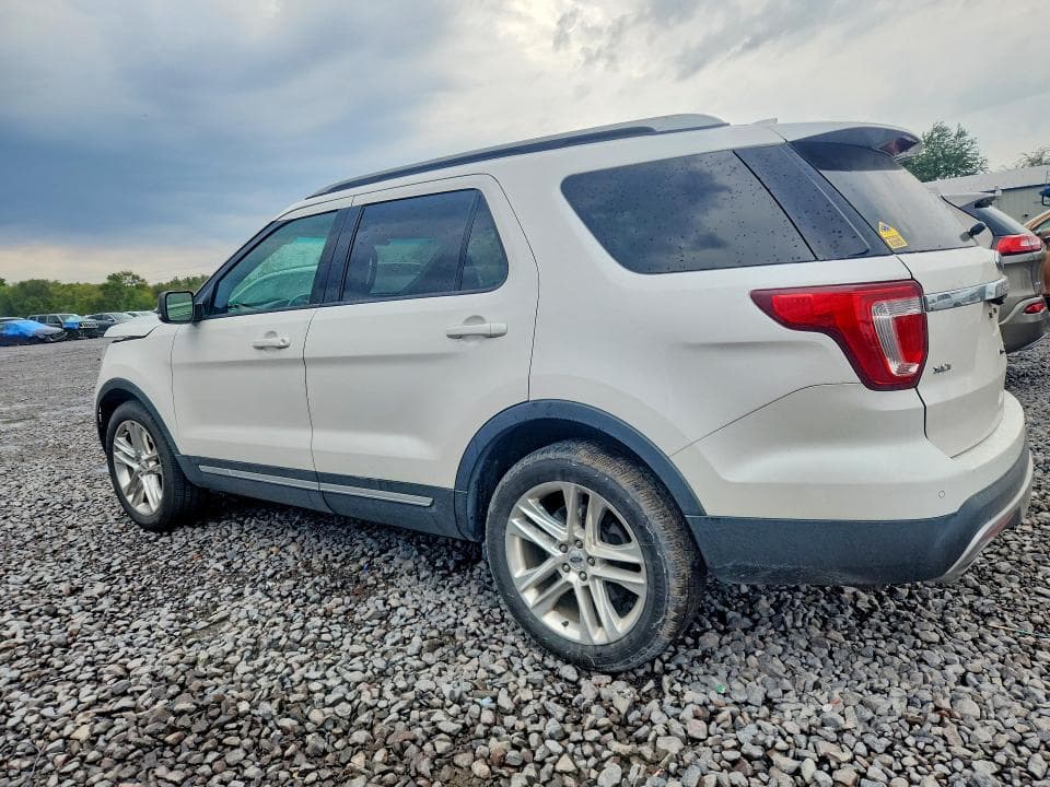 2017 FORD EXPLORER XLT 2