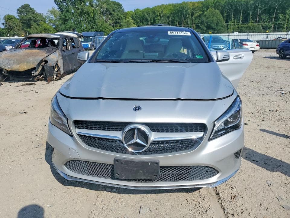 2019 MERCEDES-BENZ CLA 250 5