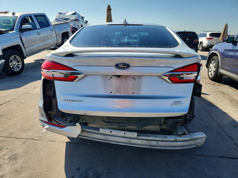 2019 FORD FUSION SE 6