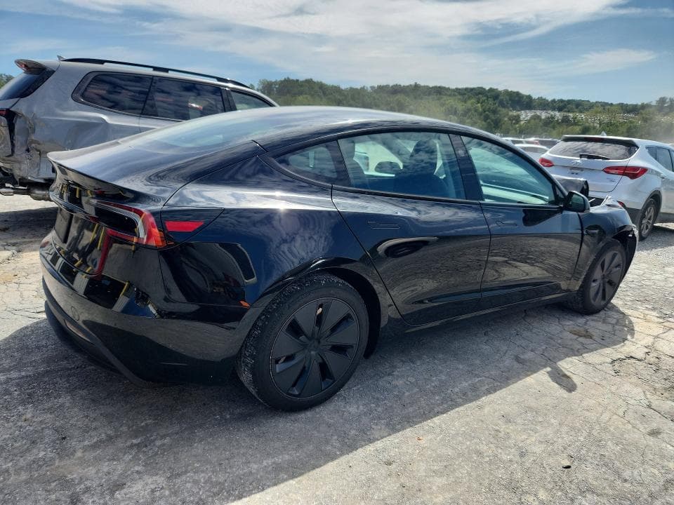 2024 TESLA MODEL 3 3