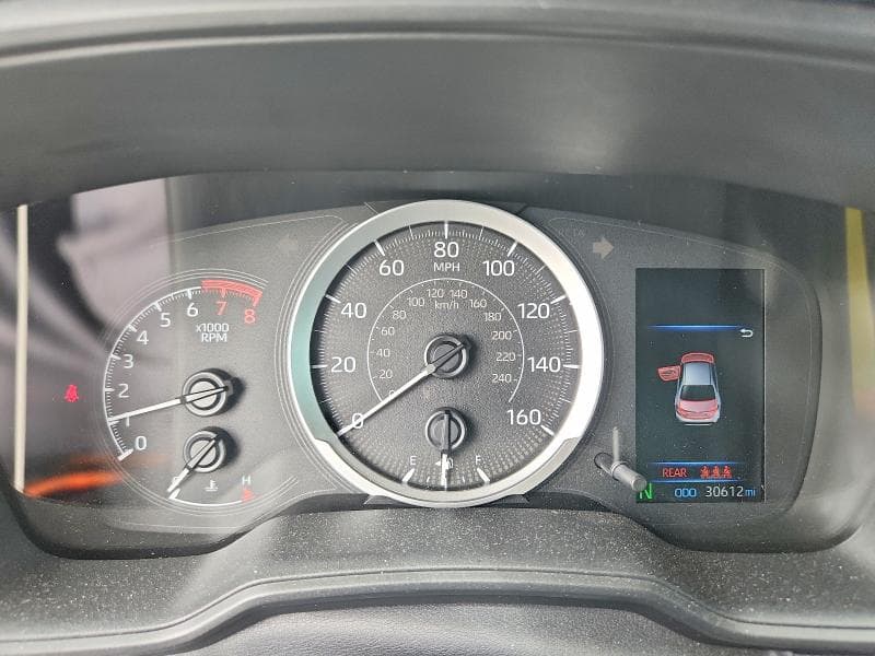 2022 TOYOTA COROLLA LE 9
