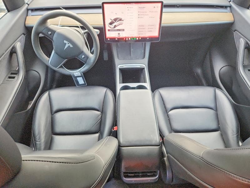 2021 TESLA MODEL Y 8