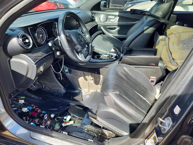 2017 MERCEDES-BENZ E 300 4MATIC 7
