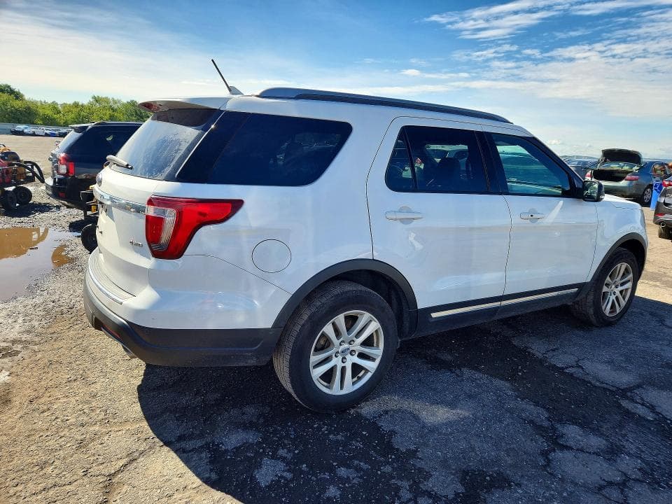2018 FORD EXPLORER XLT 3