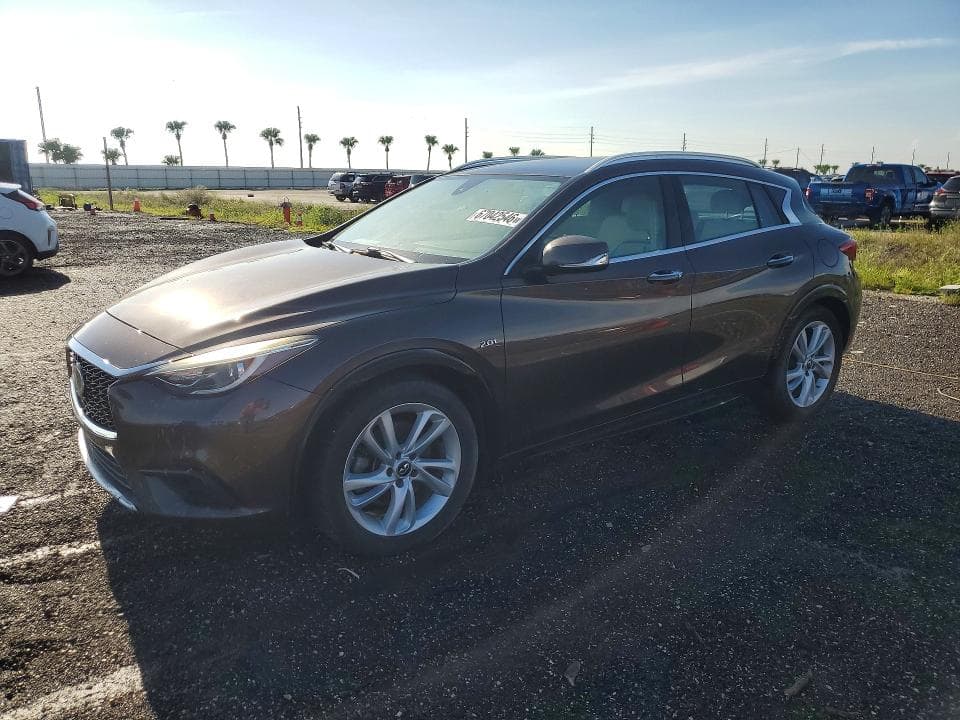 2019 INFINITI QX30 LUXE - 1