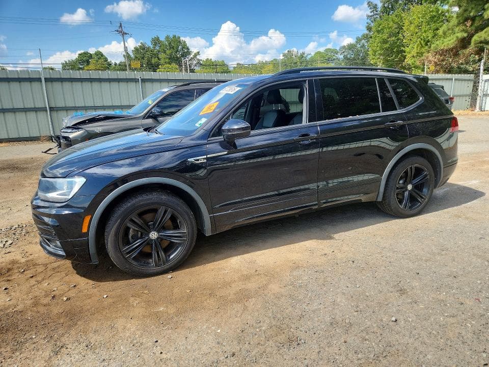 2019 VOLKSWAGEN TIGUAN SE - 1