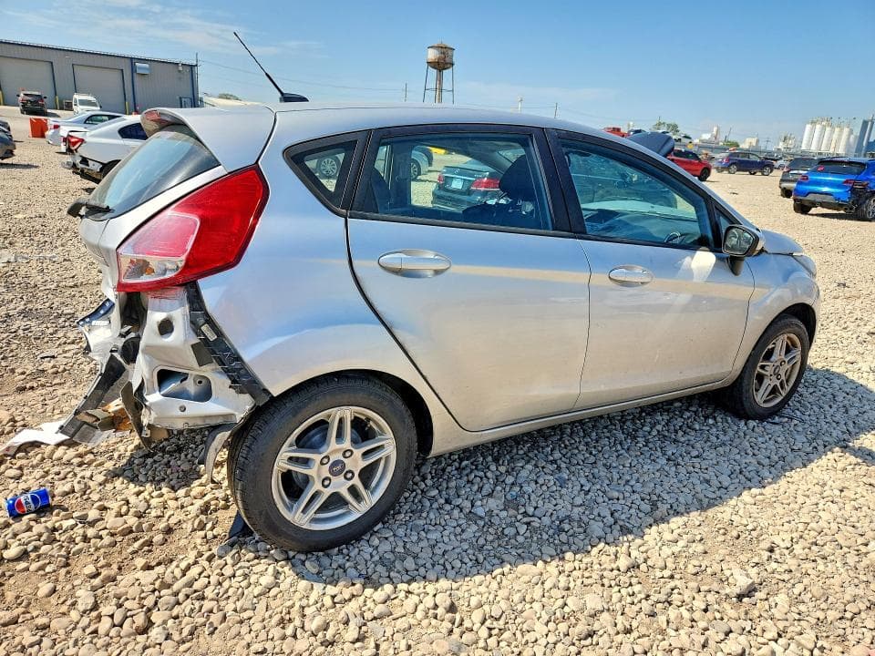 2018 FORD FIESTA SE 3