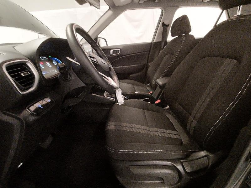 2026 HYUNDAI VENUE SEL 7