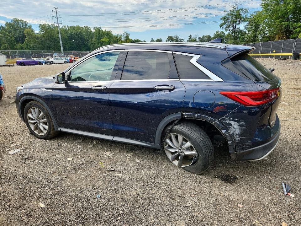2019 INFINITI QX50 LUXE 2