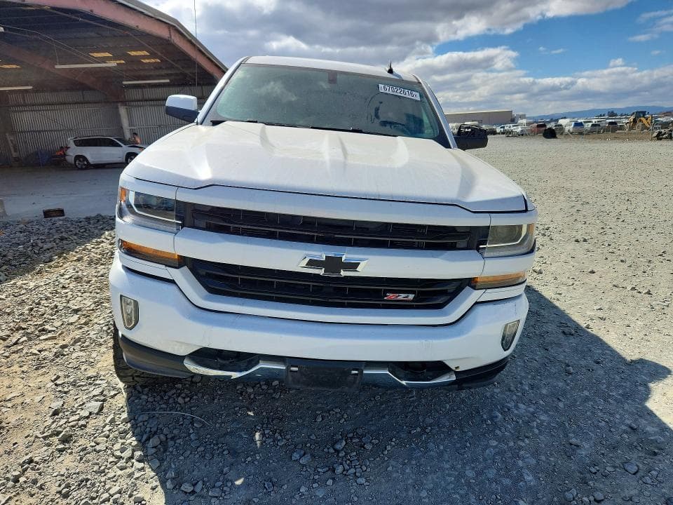 2017 CHEVROLET SILVERADO K1500 LT 5