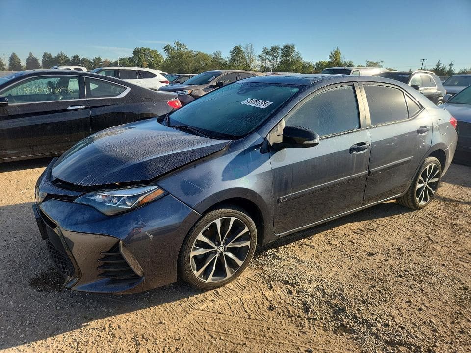 2017 TOYOTA COROLLA SE - 1