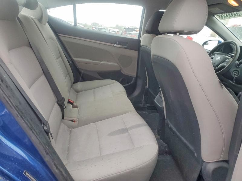 2017 HYUNDAI ELANTRA SE 10