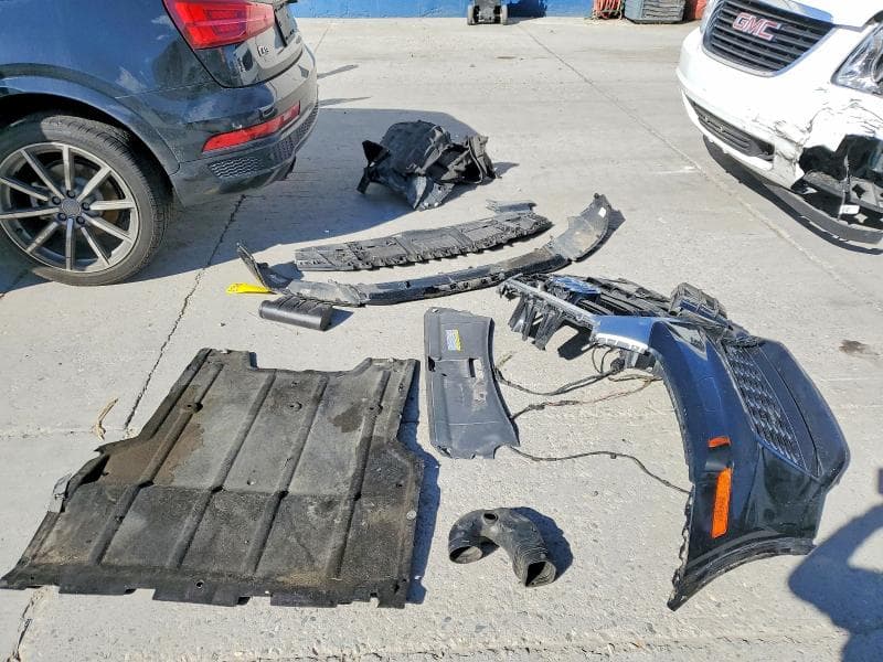 2018 AUDI Q3 PREMIUM 12