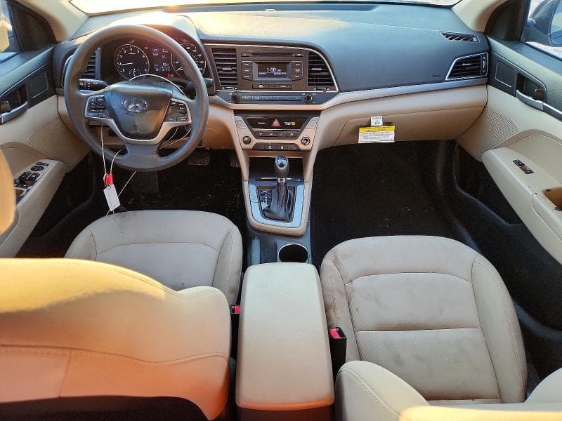 2018 HYUNDAI ELANTRA SE 8