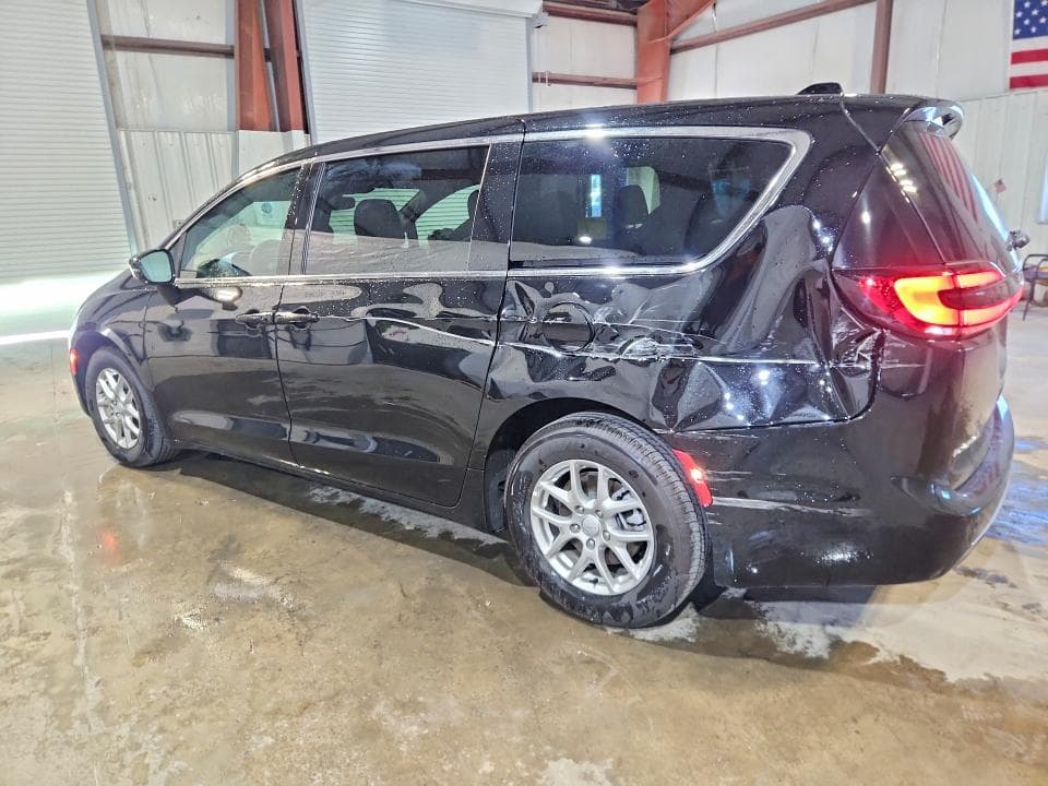2027 CHRYSLER PACIFICA SELECT 2