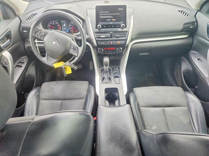 2022 MITSUBISHI ECLIPSE CROSS SE 8