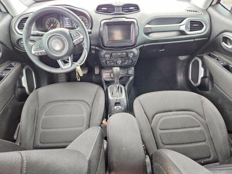 2018 JEEP RENEGADE LATITUDE 8
