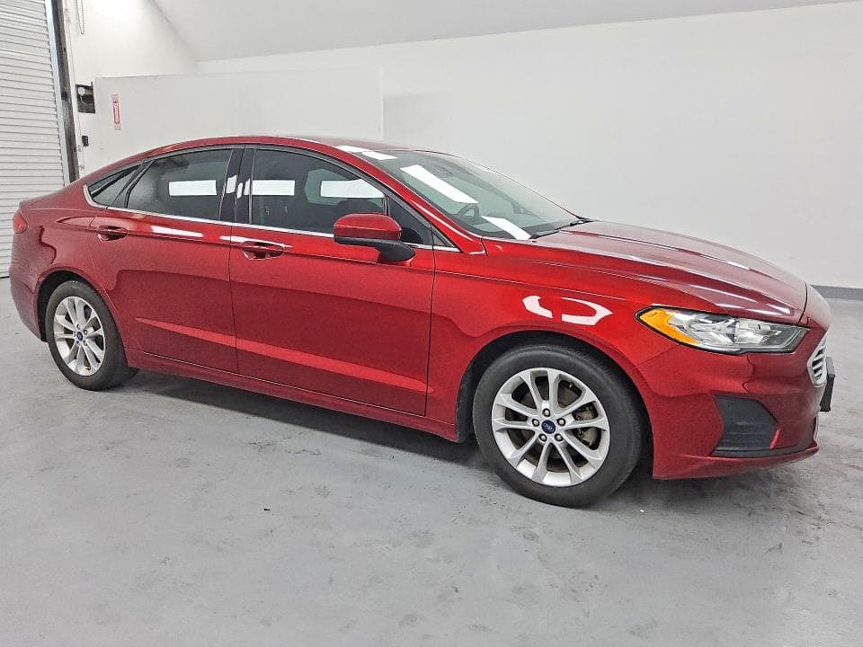 2019 FORD FUSION SE 4