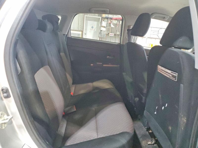 2020 MITSUBISHI OUTLANDER SPORT SE 11