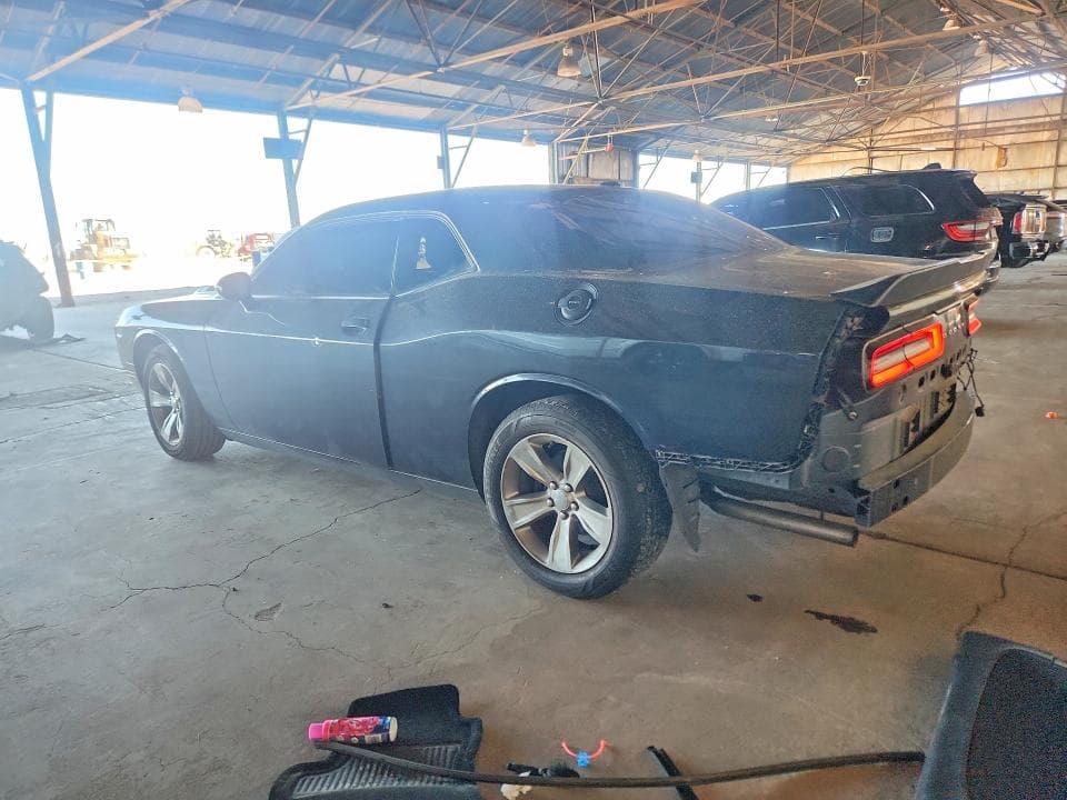 2019 DODGE CHALLENGER SXT 2