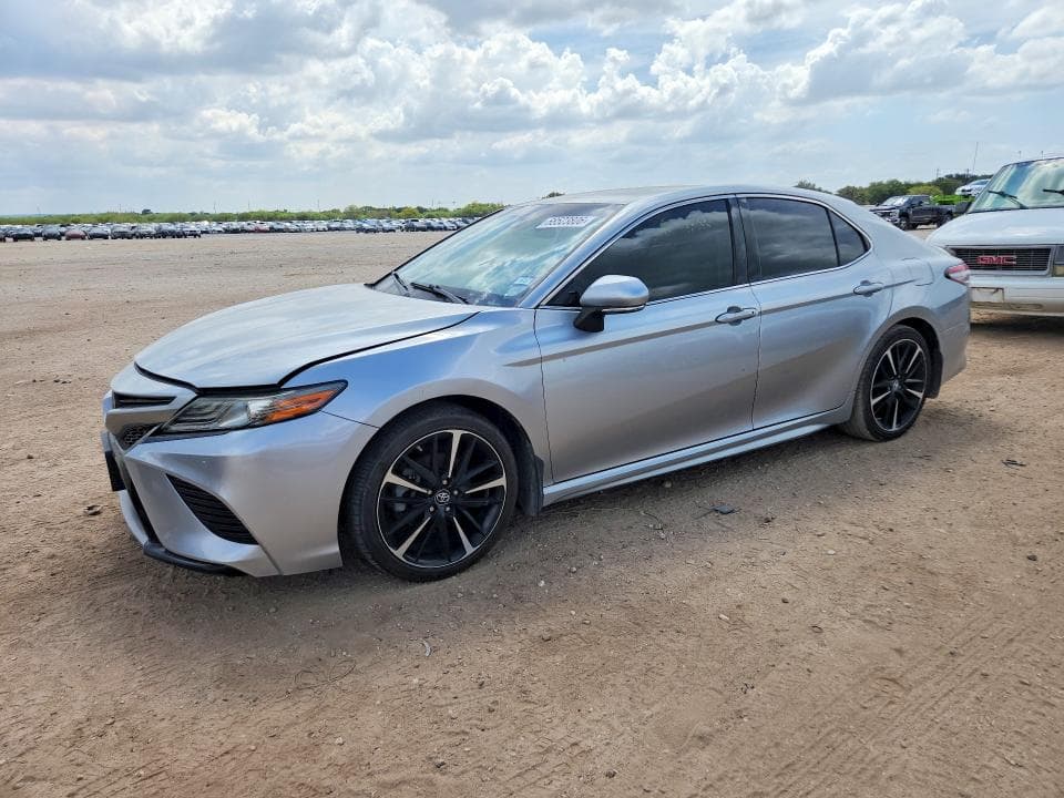 2018 TOYOTA CAMRY XSE