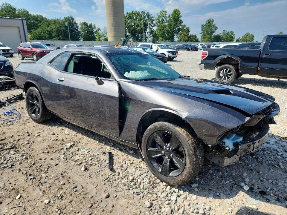 2021 DODGE CHALLENGER SXT 4