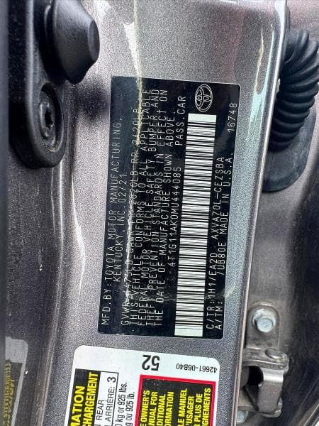2021 TOYOTA CAMRY SE 10