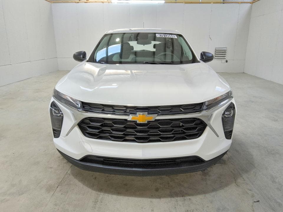 2026 CHEVROLET TRAX LS 5