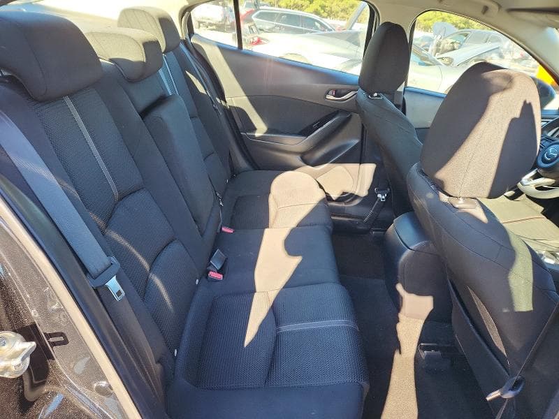 2018 MAZDA 3 SPORT 10