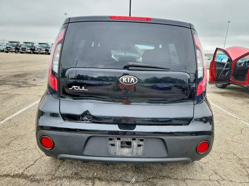 2017 KIA SOUL BASE 6