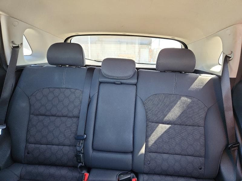 2019 KIA NIRO LX 10